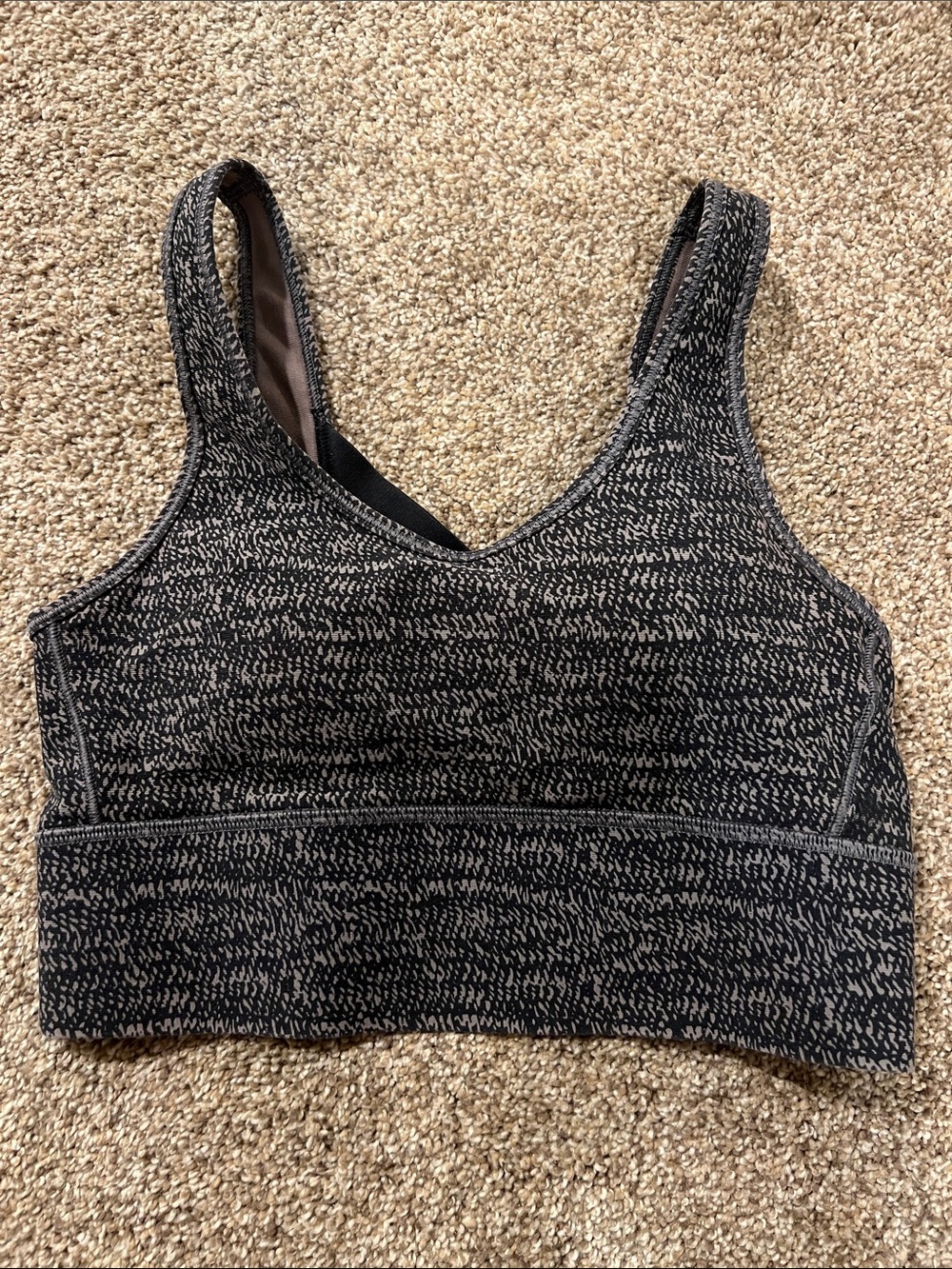 Under Armour Women's Heathered Black Supportive Sports Bra